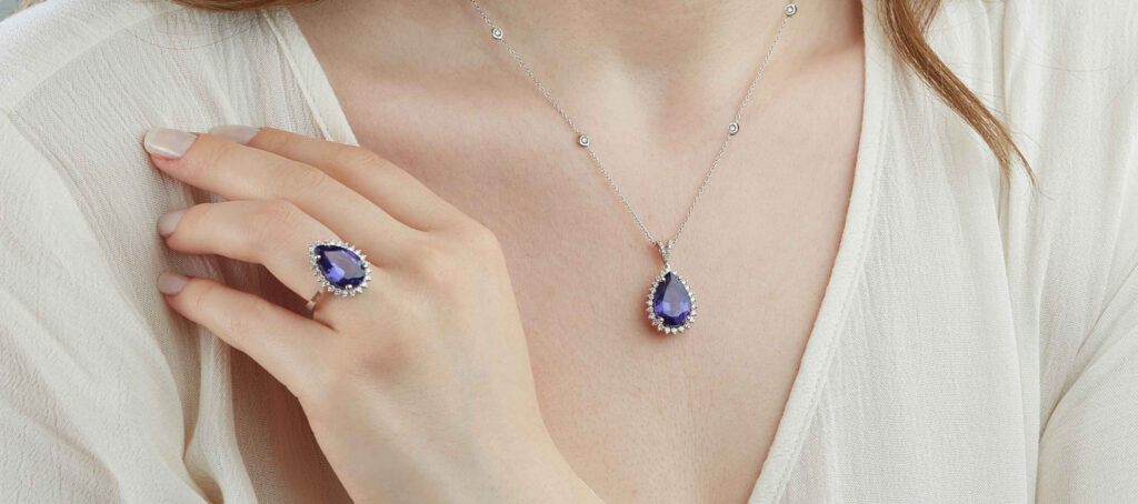 Sapphires Gemstone Jewelry